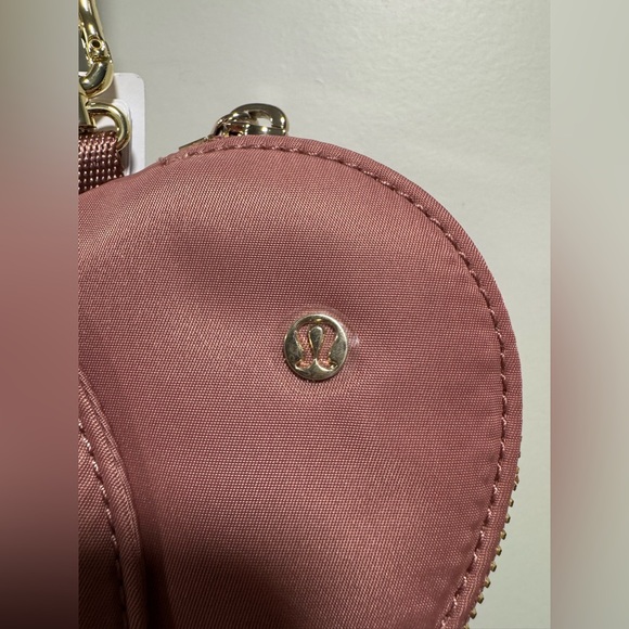 Lululemon Dual Pouch Wristlet *Heart - Picture 8 of 12